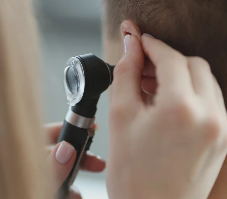 badanie ucha
